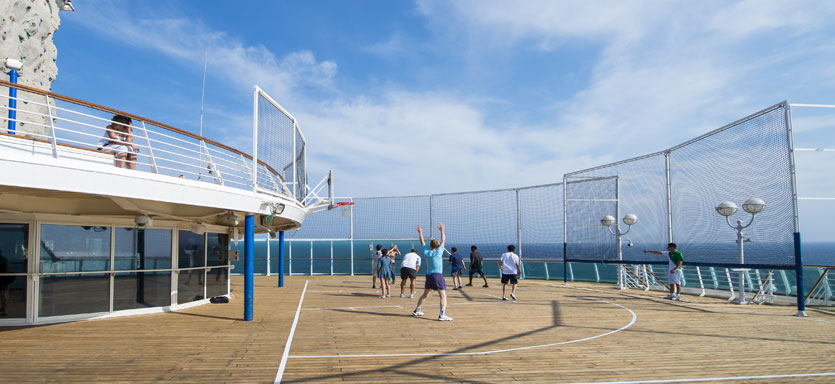 Pullmantur Monarch Exterior Sports Area.jpg