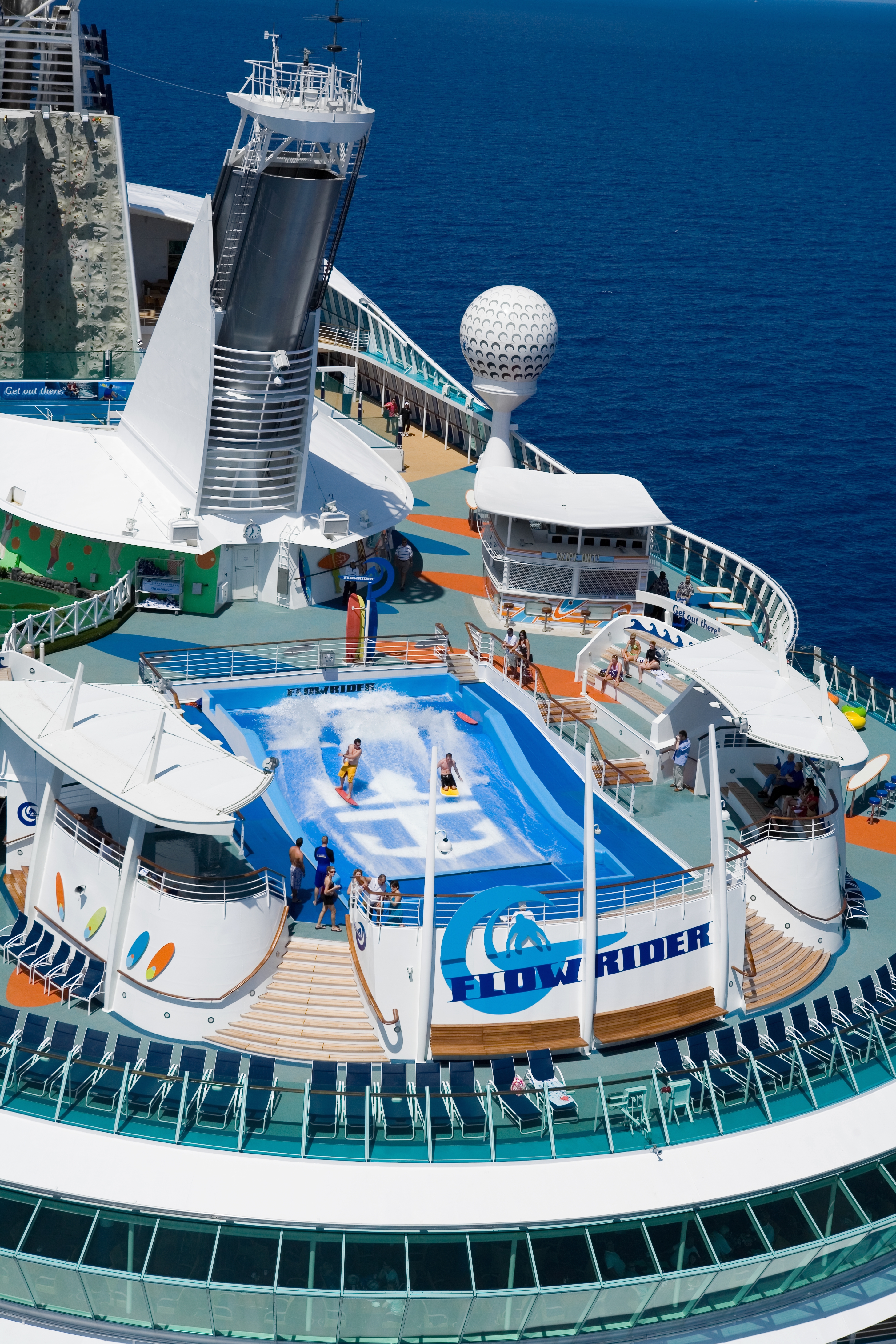 Royal Caribbean International Independence of the Seas deck exterior 2.jpg