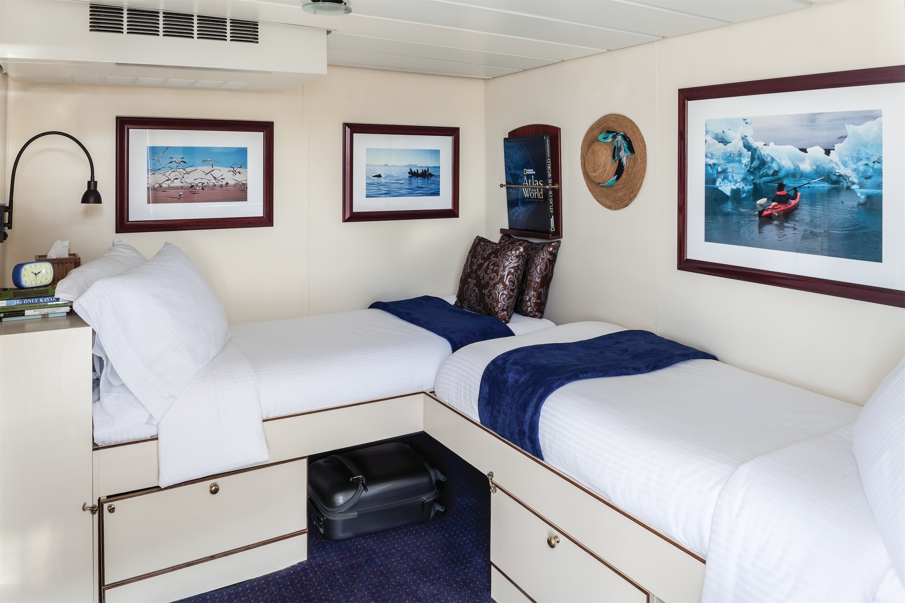 Lindblad Expeditions National Geographic Sea Bird & National Geographic Sea Lion Accommodation Category 2 Twins 2.jpg