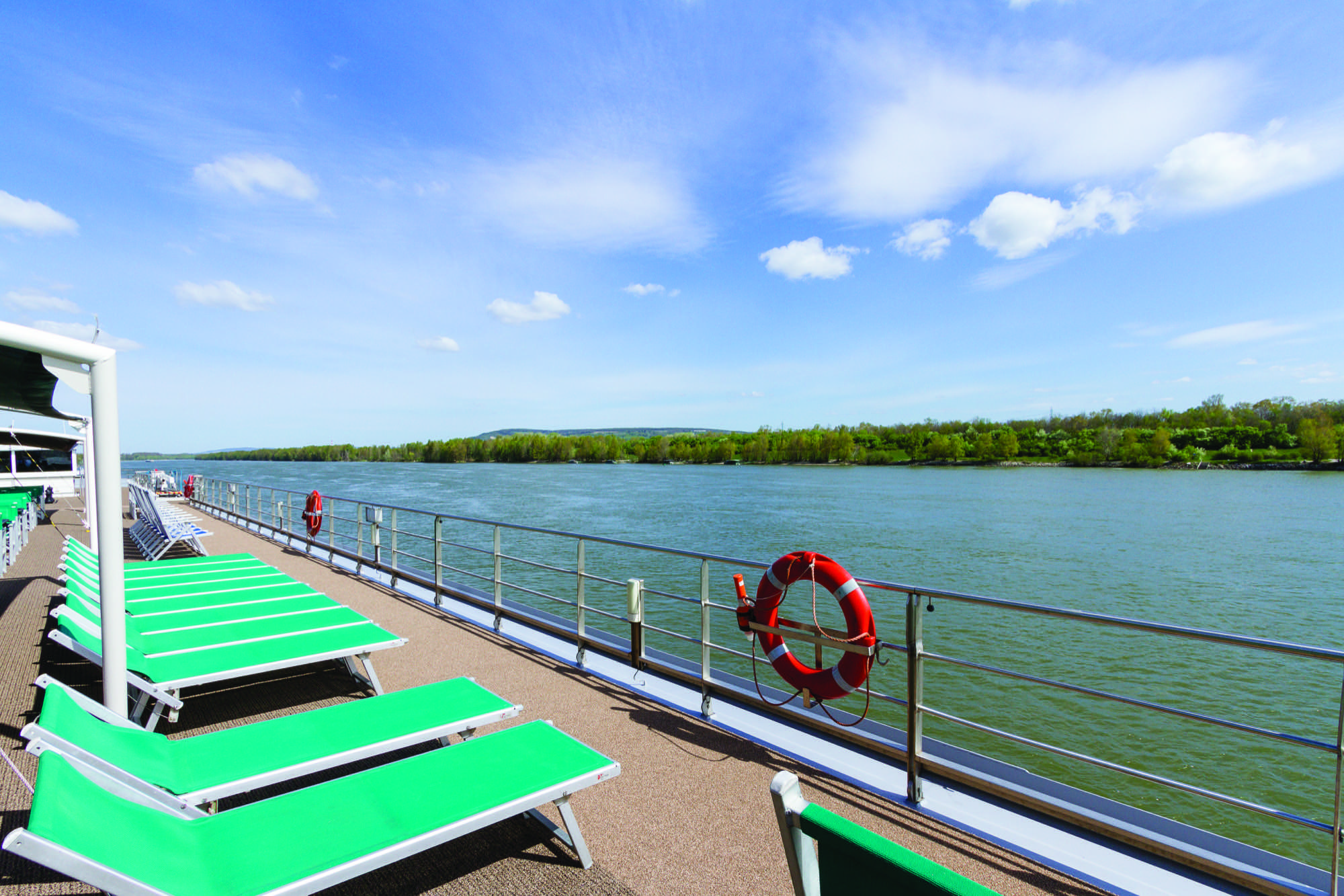 The River cruise line Serenity sun deck Serenity769.jpg