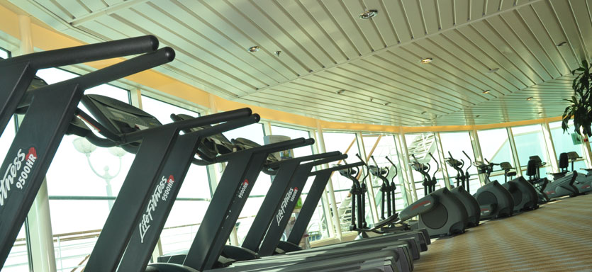 Pullmantur Sovereign Interior Gym.jpg