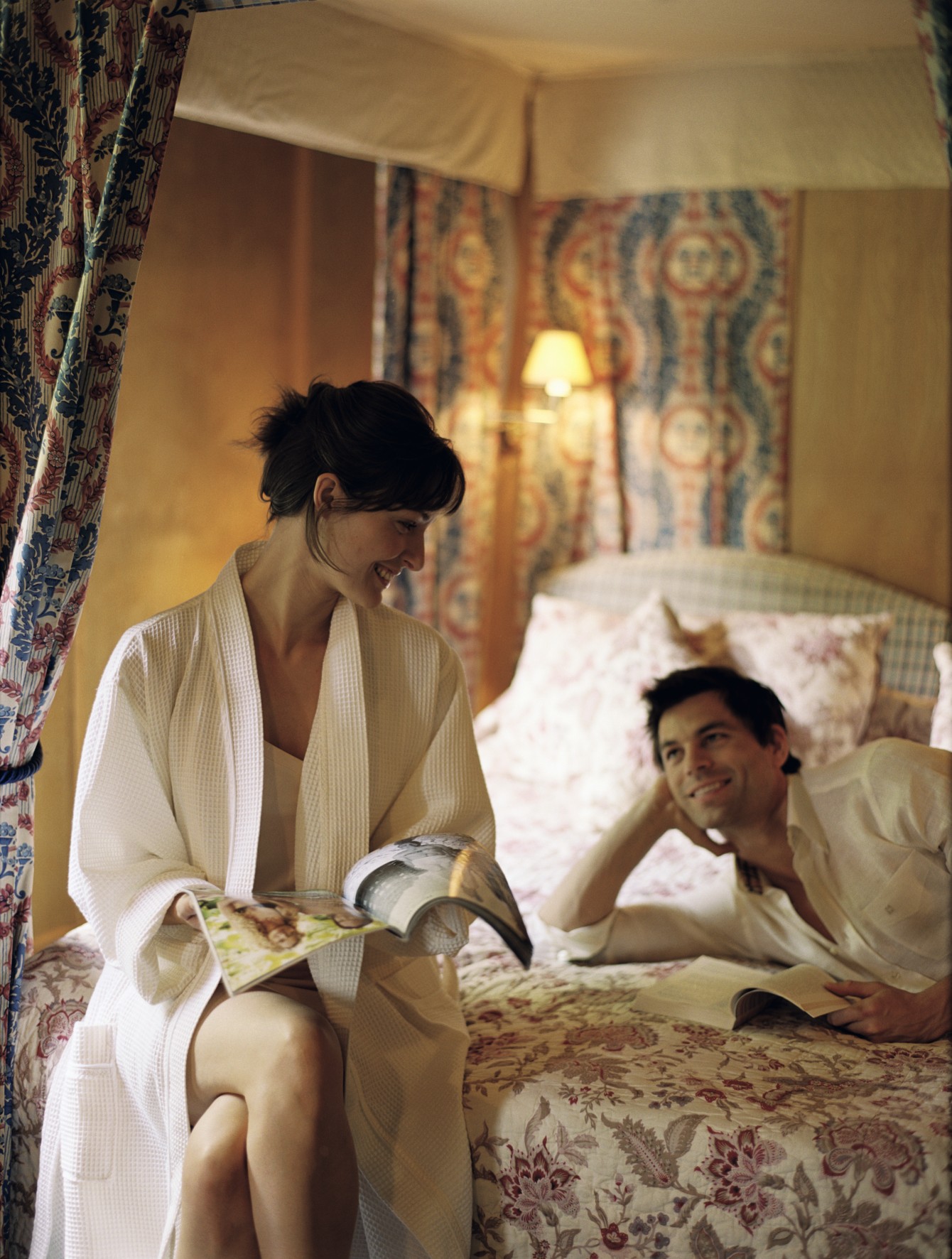 Belmond River Cruises Belmond Fleur de Lys Accommodation Bedroom 3.jpg