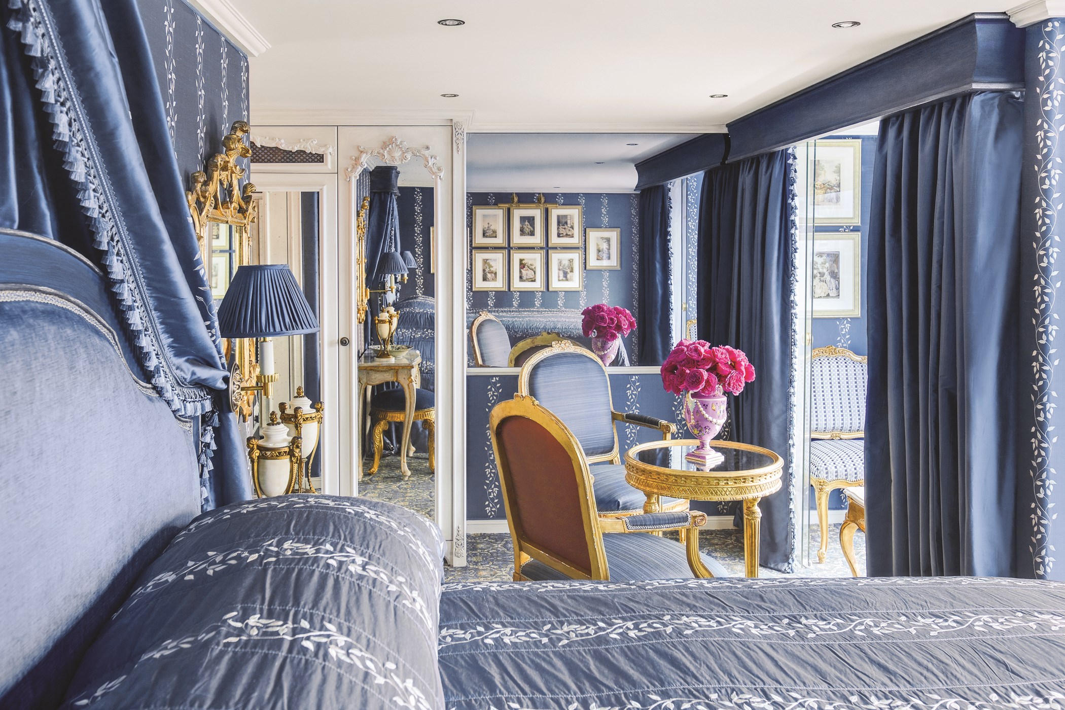 UNIWORLD Boutique River Cruises SS Maria Theresa Accommodation Suite 407 4.jpg
