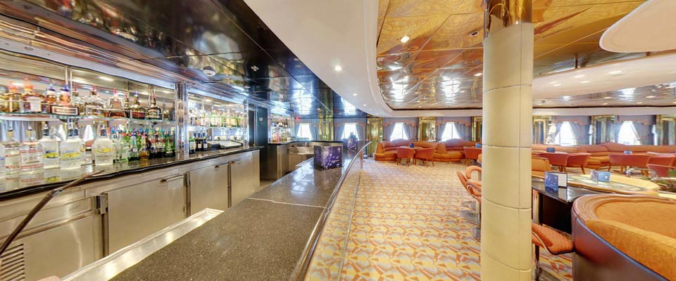 P&O Cruises Oriana Interior Harlequins 1.jpg
