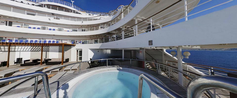P&O Cruises Oriana Exterior Whirlpool Spa.jpg