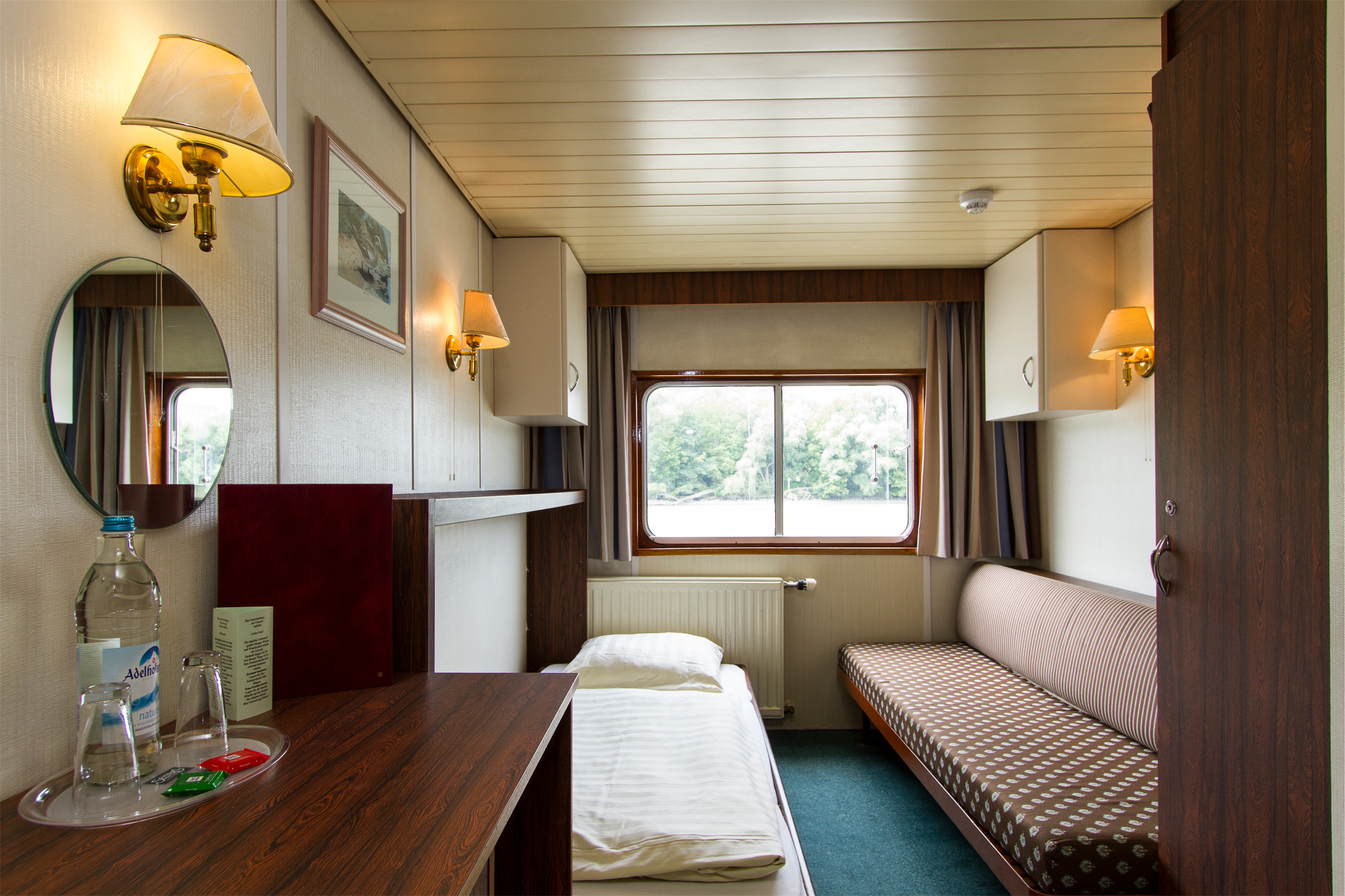 Shearings MV Esmeralda Accommodation.jpg