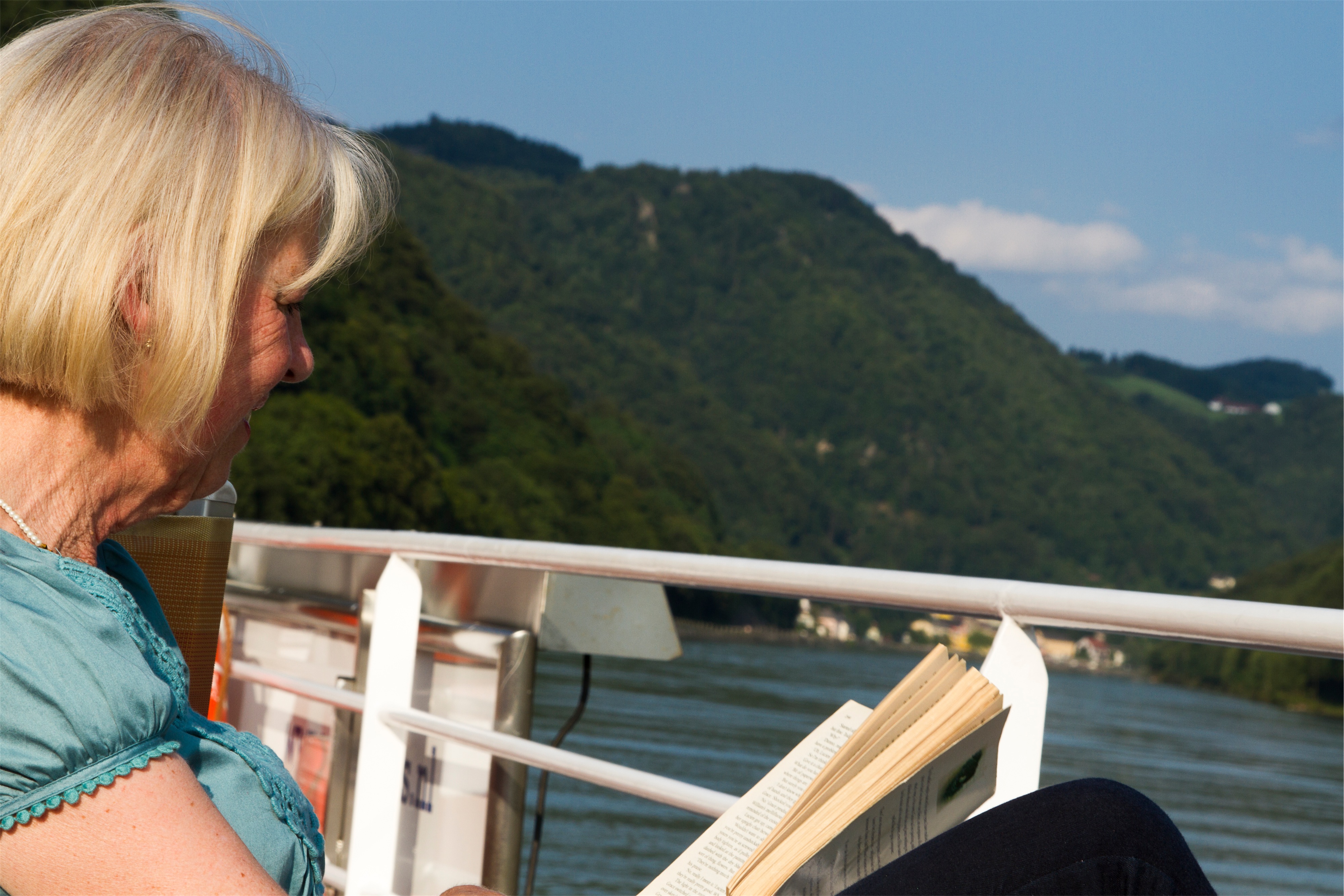 Shearings MV Esmeralda Exterior Reading on deck.jpg