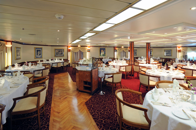 Noble Caledonia Island Sky Interior Restaurant 2.jpg