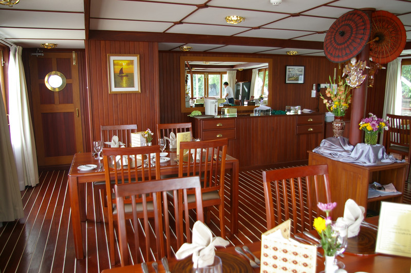 Noble Caledonia Thurgau Exotic II Interior Restaurant 1.jpg