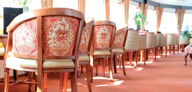 Saga River Cruises Rex Rheni Interior Lounge 2.jpg