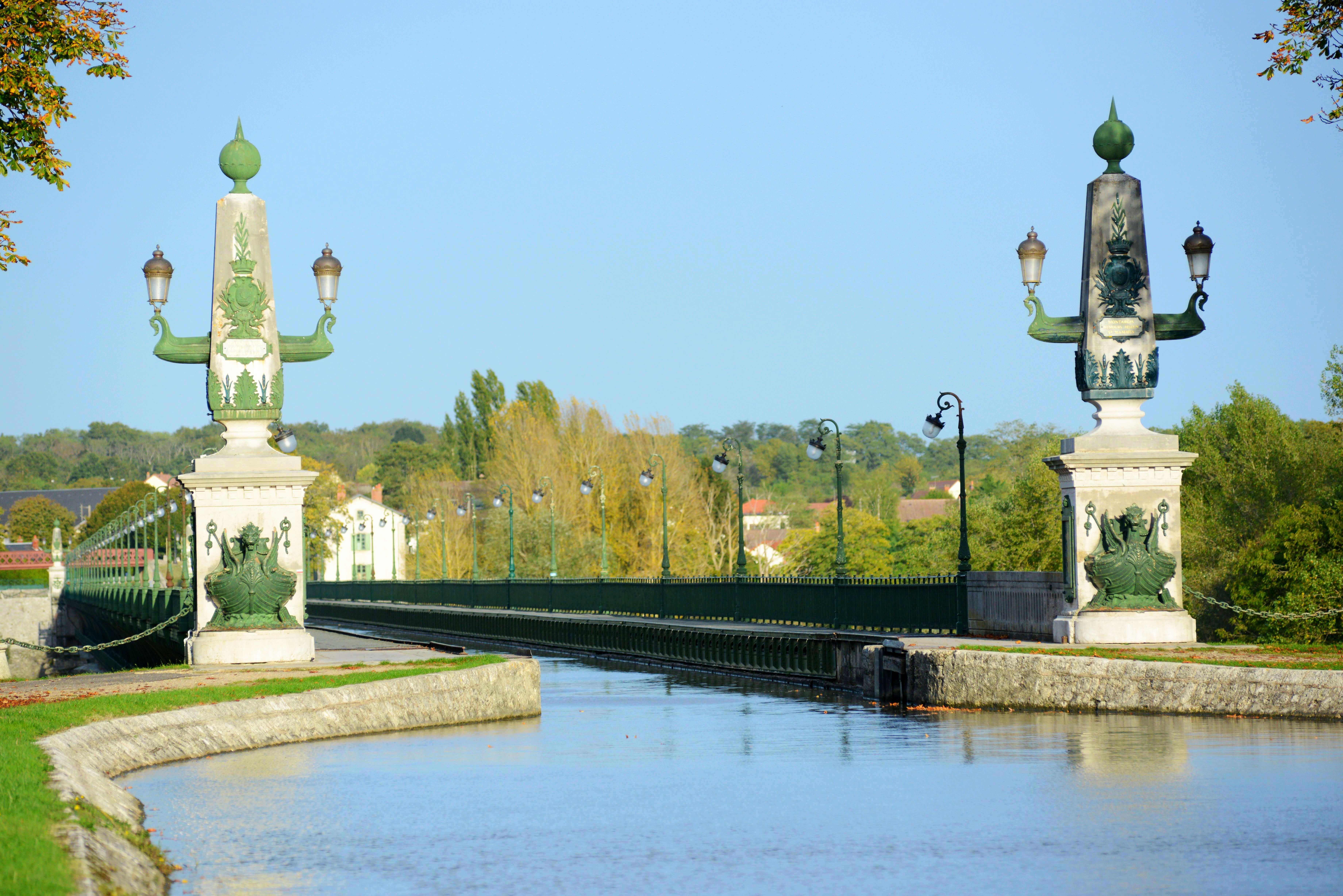 European Waterways Renaissacne - Canal de Briare.jpg