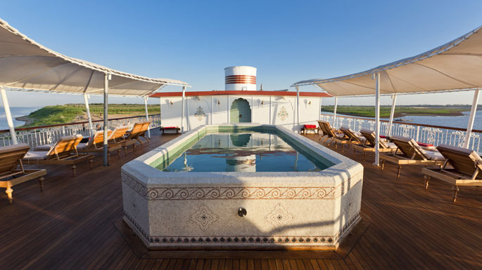 Plunge Pool.jpg