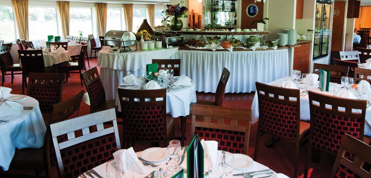 Saga River Cruises Regina Rheni II Interior Dining Room 1.jpg