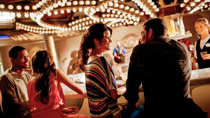 Disney Cruise Lines Disney Fantasy Entertainment la-piazza-lounge-00.jpg