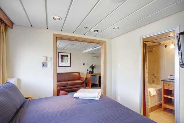 UnCruise Safari Endeavour Accommodation Commodore Suite 2.jpg