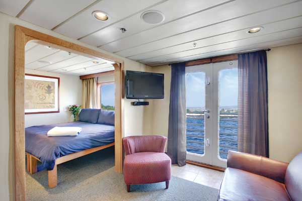 UnCruise Safari Endeavour Accommodation Commodore Suite 1.jpg