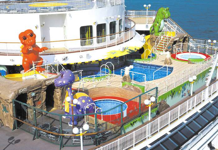 dawn_ame_kids_pool_web.jpg