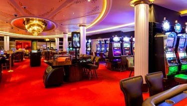Celebrity_Cruises_Celebrity_Equinox_Casino.jpg