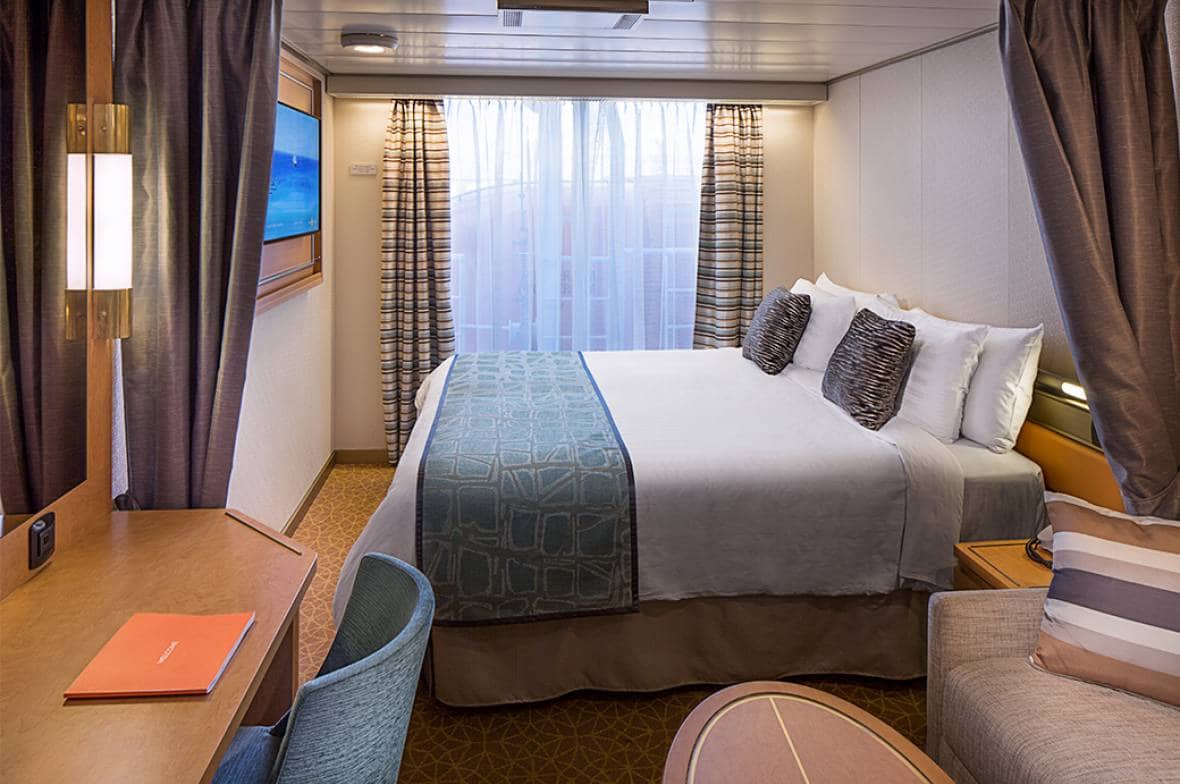 westerdam-ocean-view-110117-room-detail-c027.jpg.image.1180.784.medium.jpg