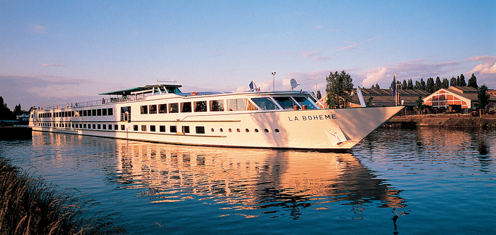 MS La Boheme ship image