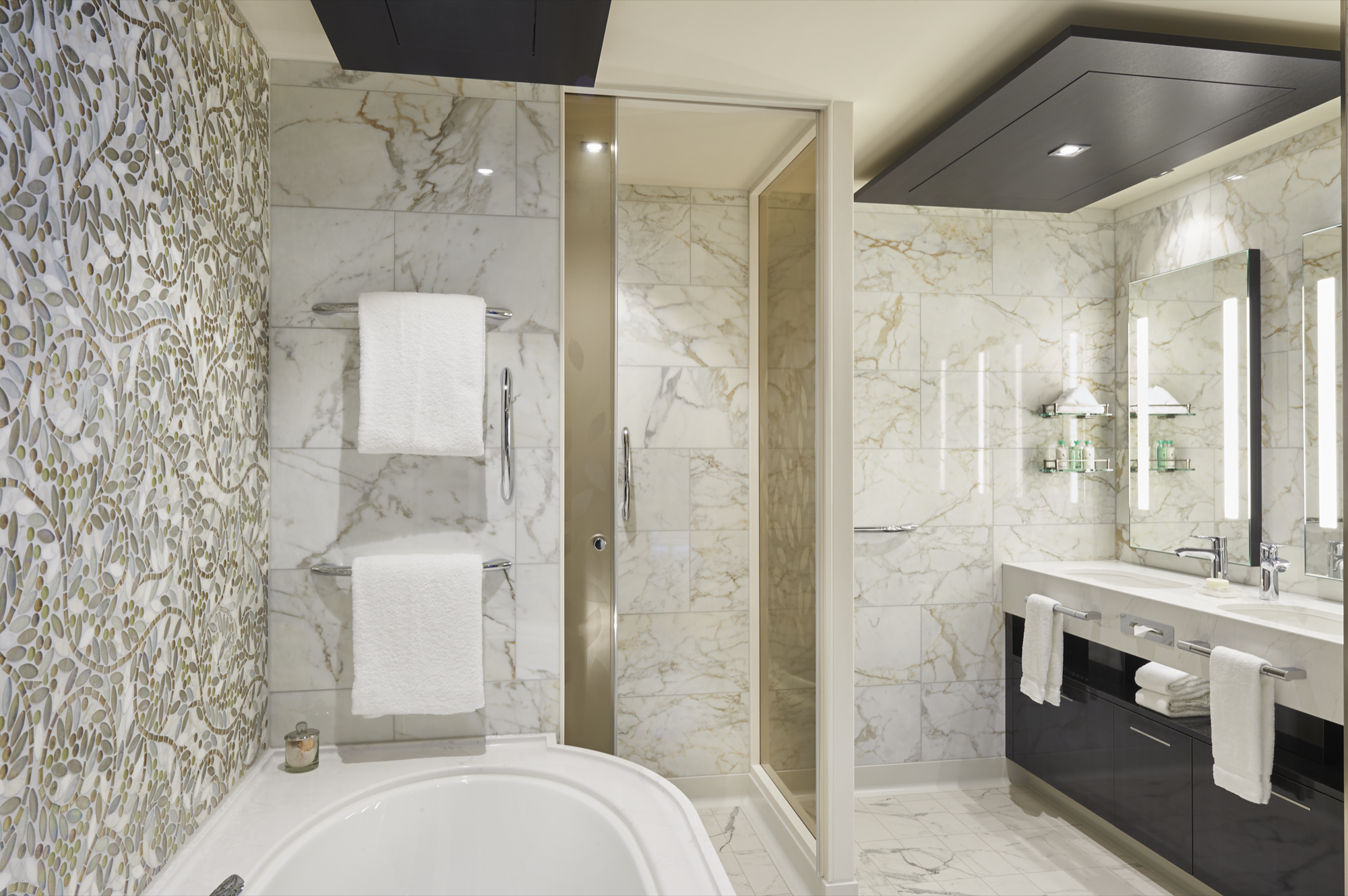 The Haven Premier Owner's Suite with Large Balcony