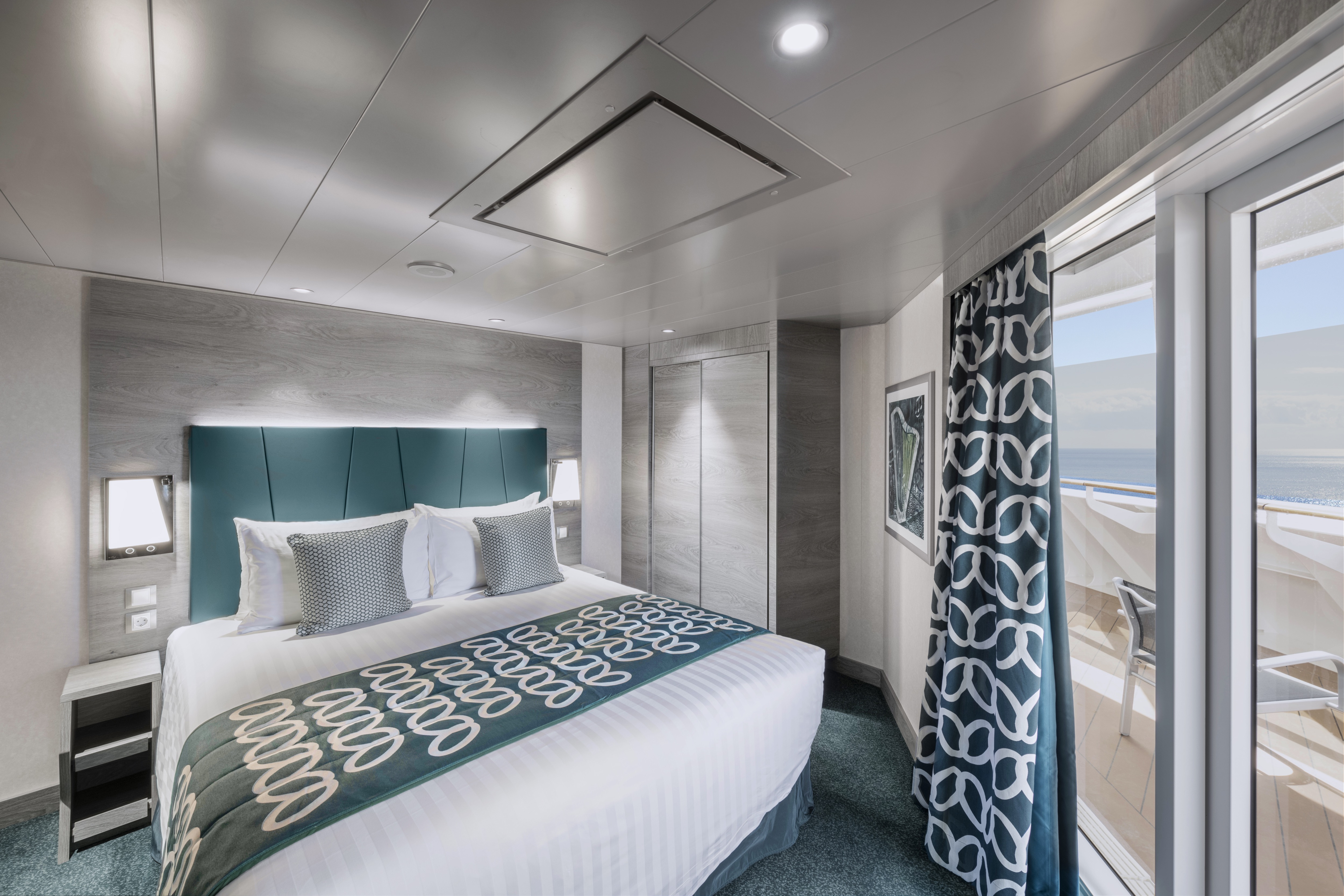 Premium Suite Aurea With Terrace and Whirlpool