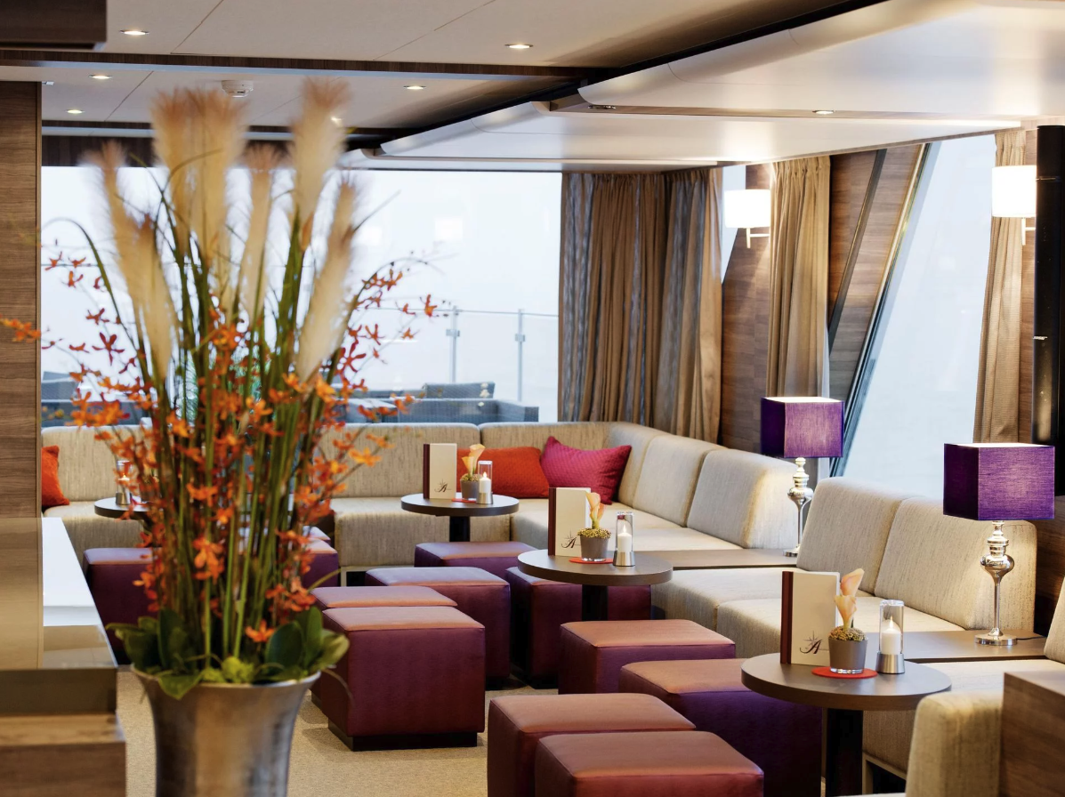 Panorama Bar and Lounge