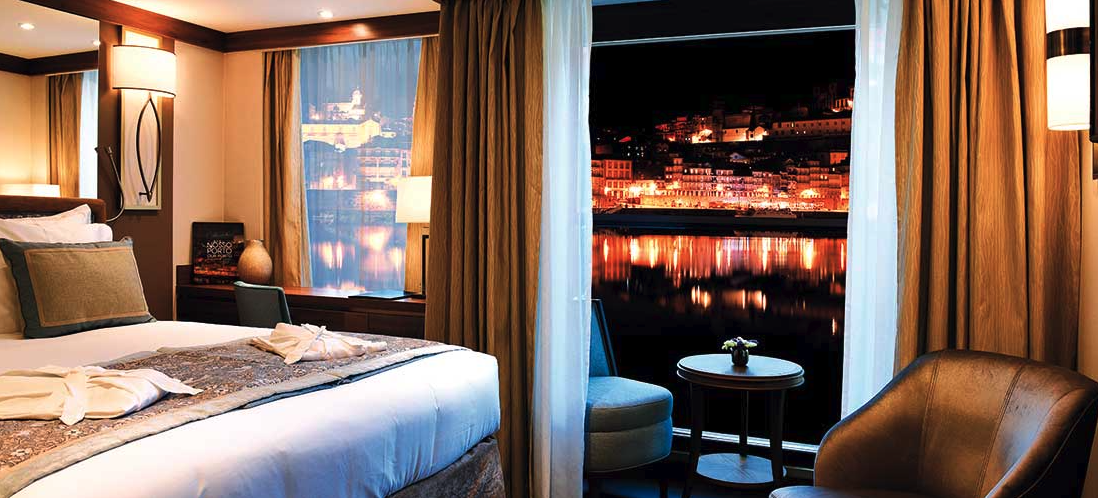Junior Suite with Balcony