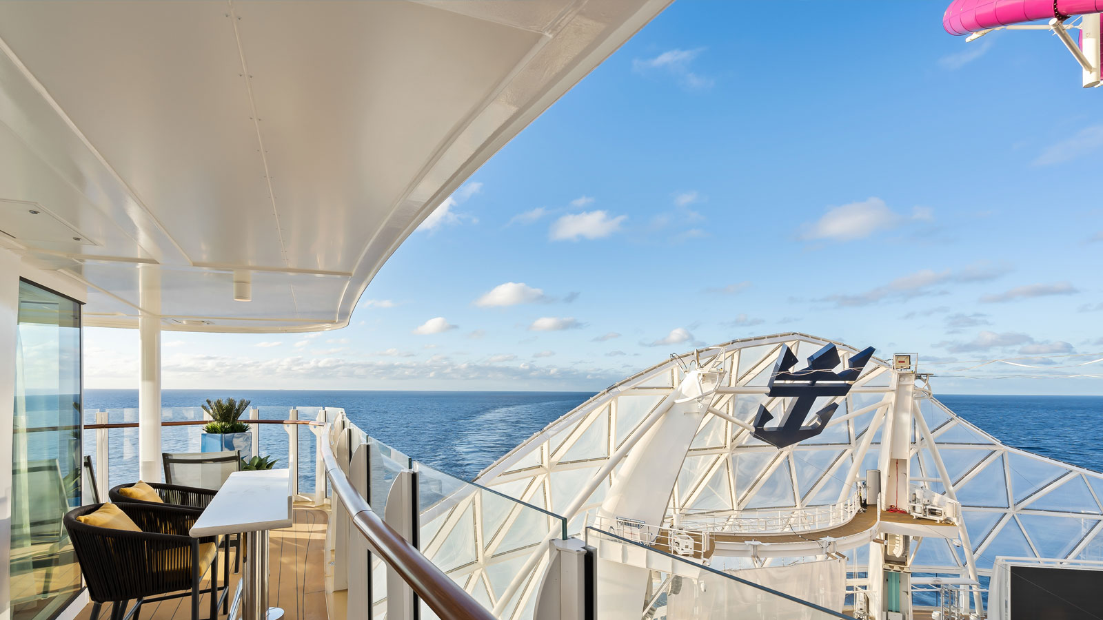 AquaTheater Suite with Large Balcony - 2 Bedrooms