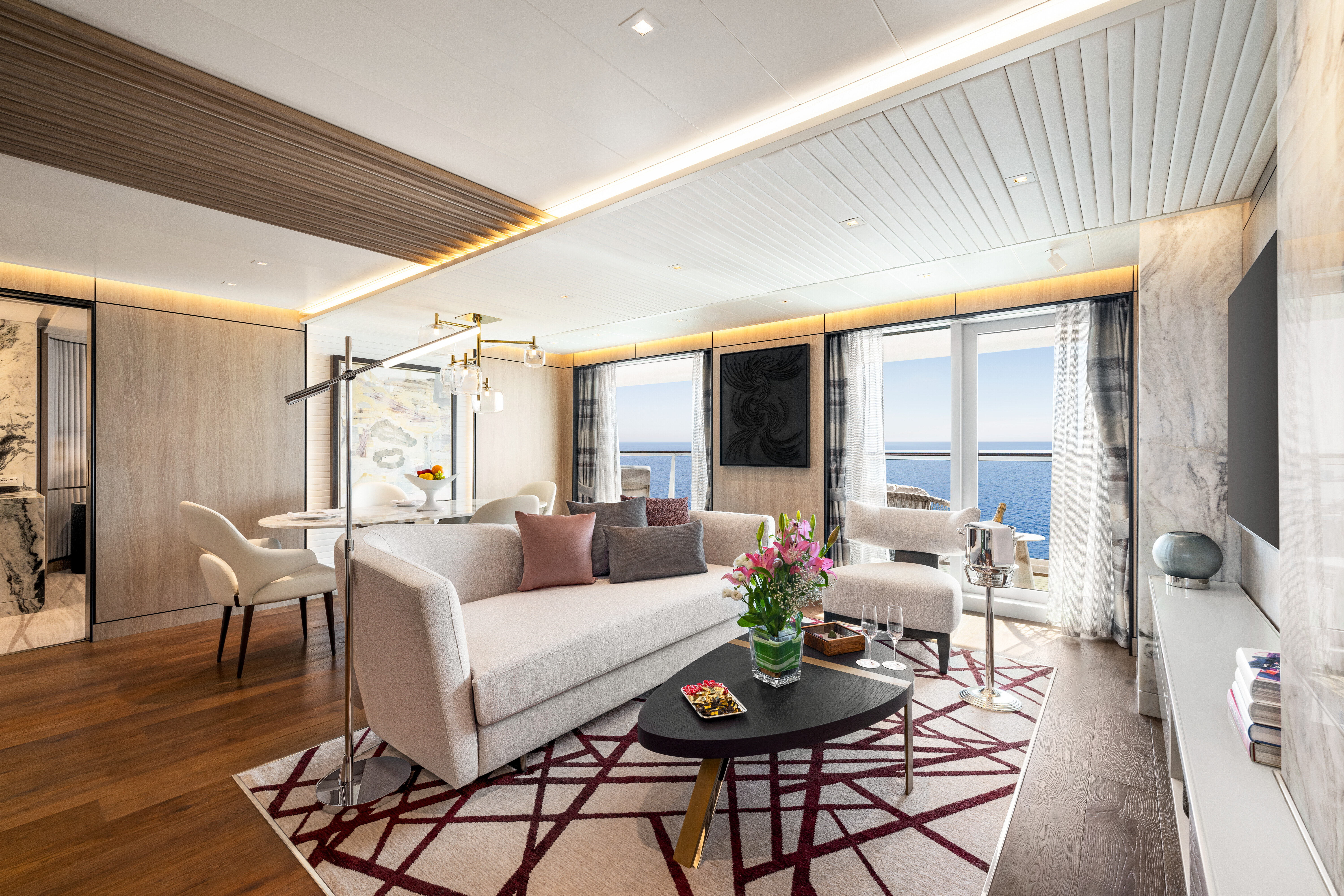Oceania Suite