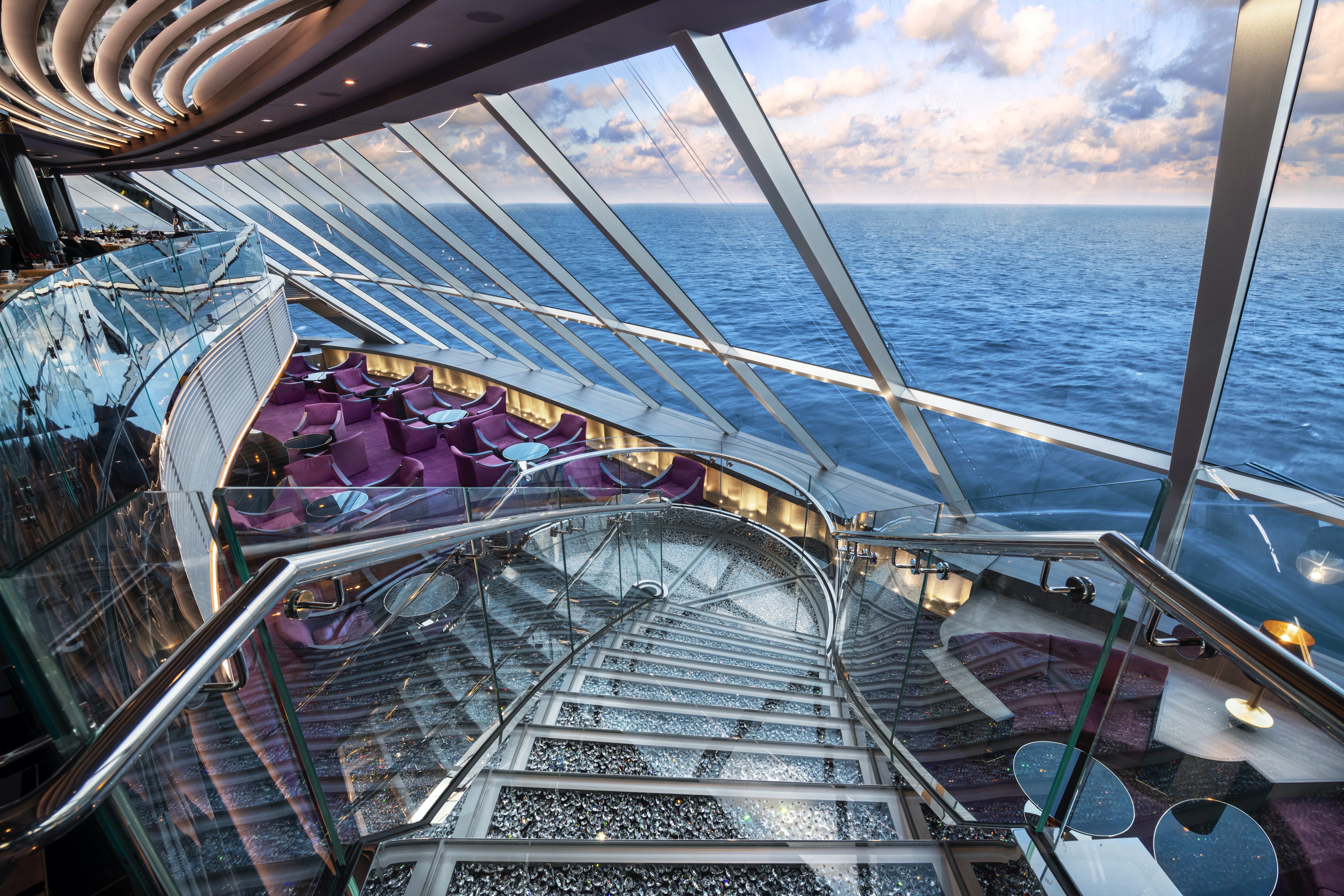 MSC Yacht Club Top Sail Lounge