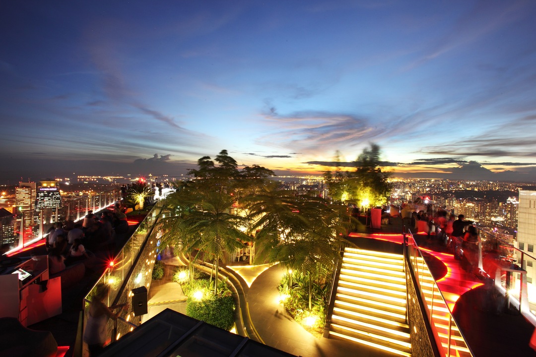 SGSIN - Singapore - Altitude Bar - Credits Altitude Bar.jpg