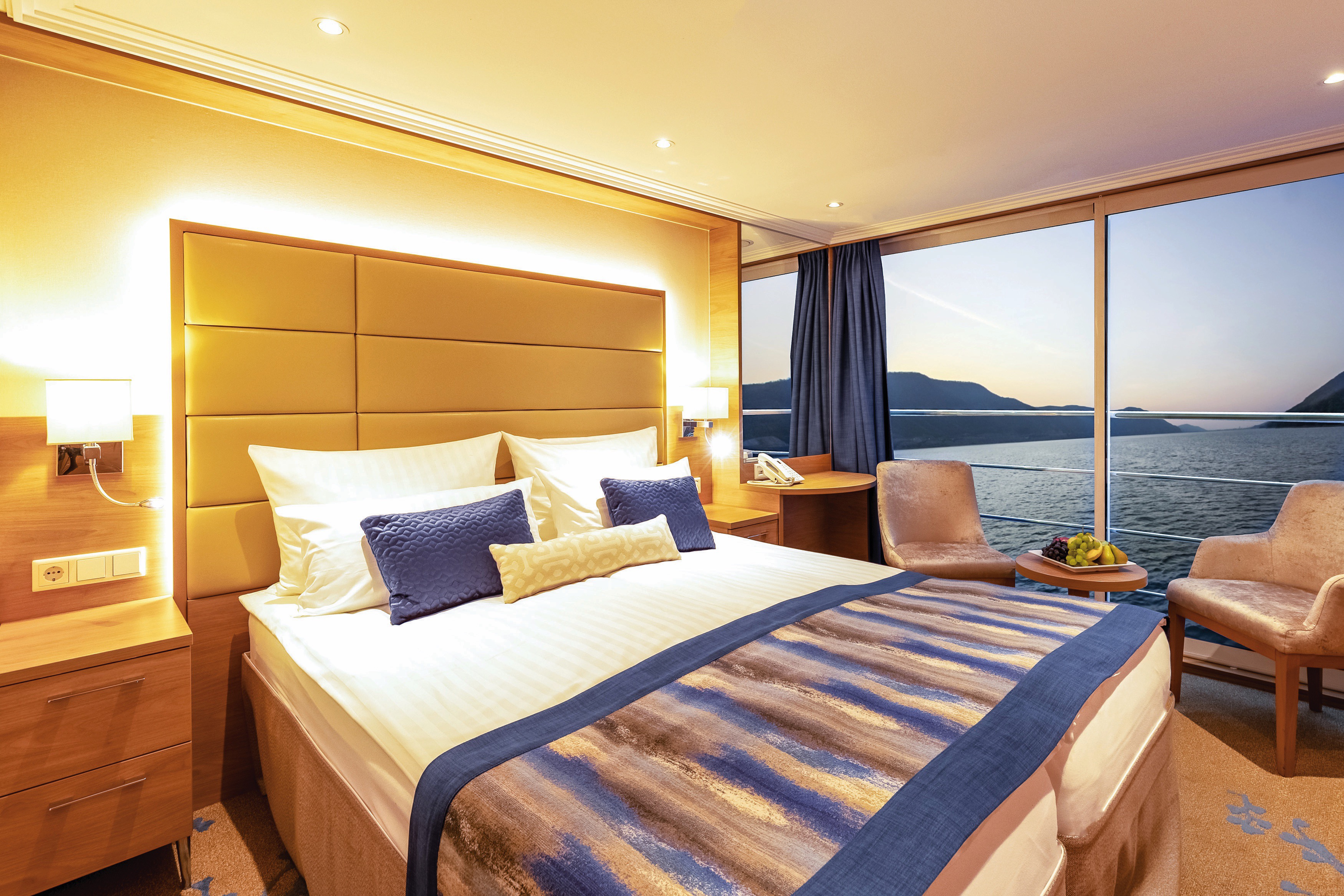 TUI Cruises TUI Ria French Balcony Cabin 1.jpg