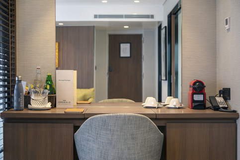 Emerald Waterways - Emerald Harmony - Owners One-Bed Suite _20_.jpg