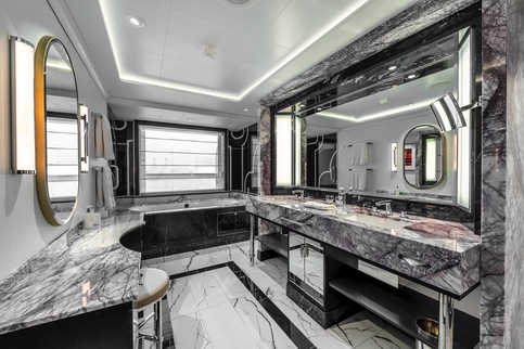 ©cunard Queen Anne Q1 2.jpg