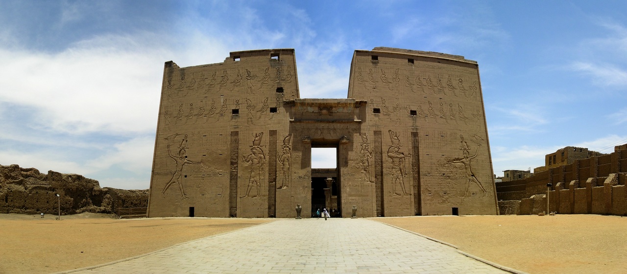 EGEDF - Edfu, Egypt - Alcappuncino .jpg