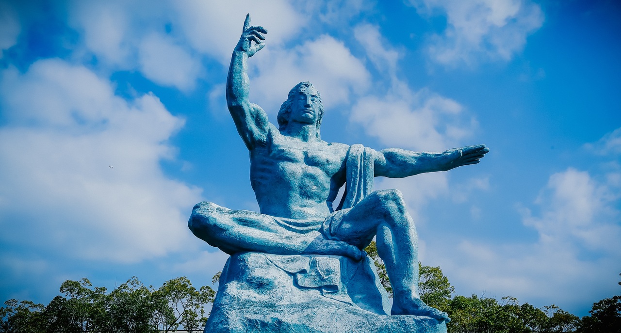 JPNGS - Nagasaki - Atomic Bomb Sculpture.jpg