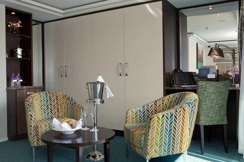 AmaWaterways AmaReina - Suite 2.jpg