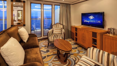 Disney Cruise Line, Disney Dream 1 Bedroom Concierge .png