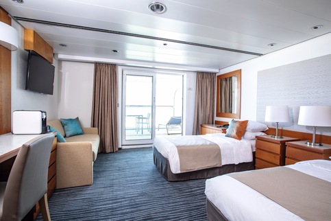 Marella Cruises Marella Explorer 2 Junior Suite ©Tom Parker.jpg