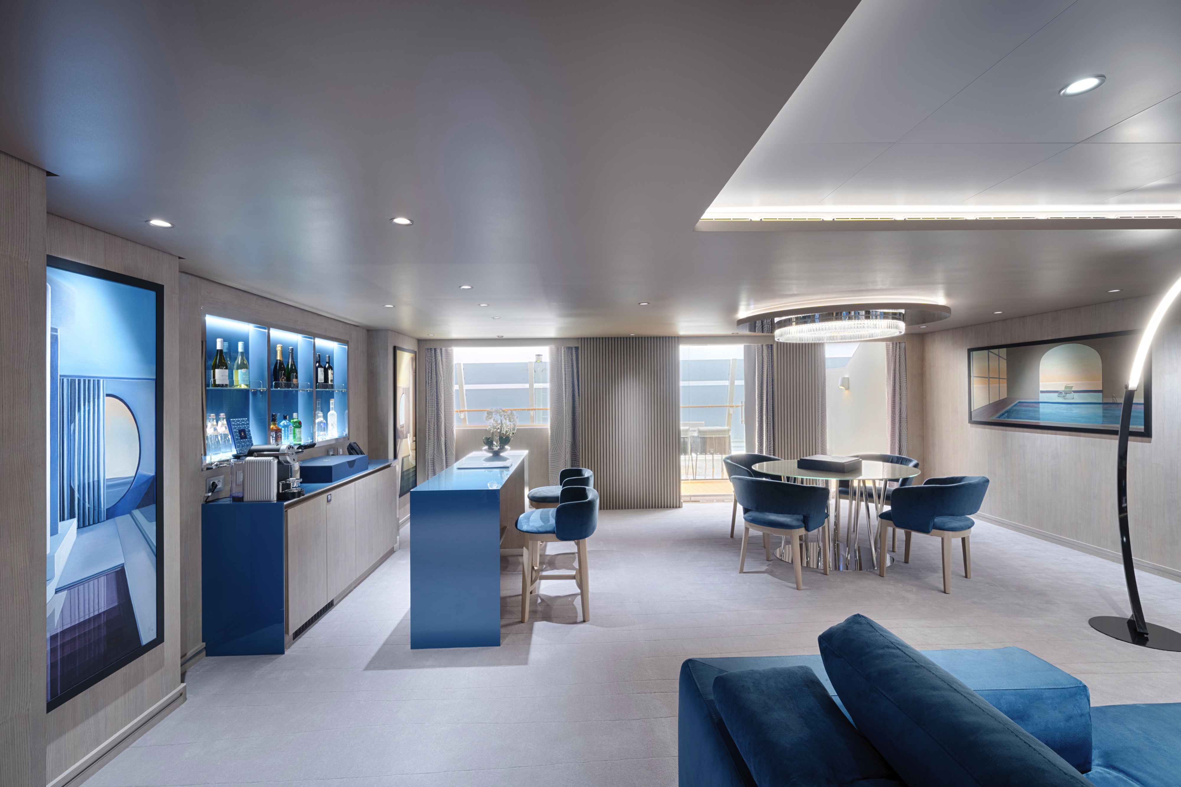 MSC Yacht Club Owner's Suite With Whirlpool Bath